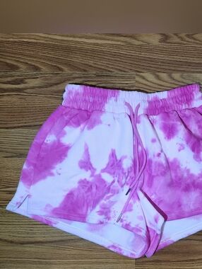 Comfrt Tranquil Collection tie-dye shorts. 